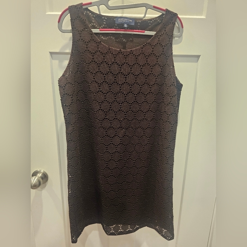 Jones New York Signature Petite Brown Lace Overlay Sleeveless Sheath Dress PM